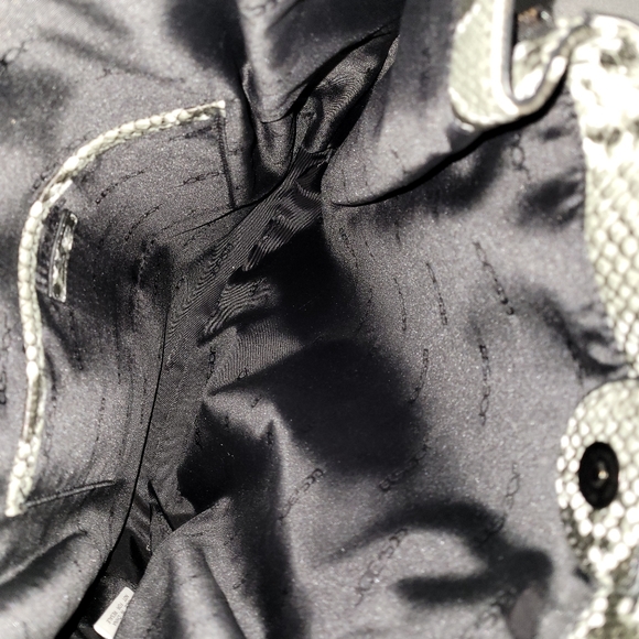 Handbag - Picture 3 of 4